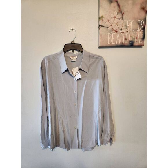 NWT Vintage Talbots Size 14 100% size Light Blue Blouse Button Down Dress Shirt - Picture 1 of 3